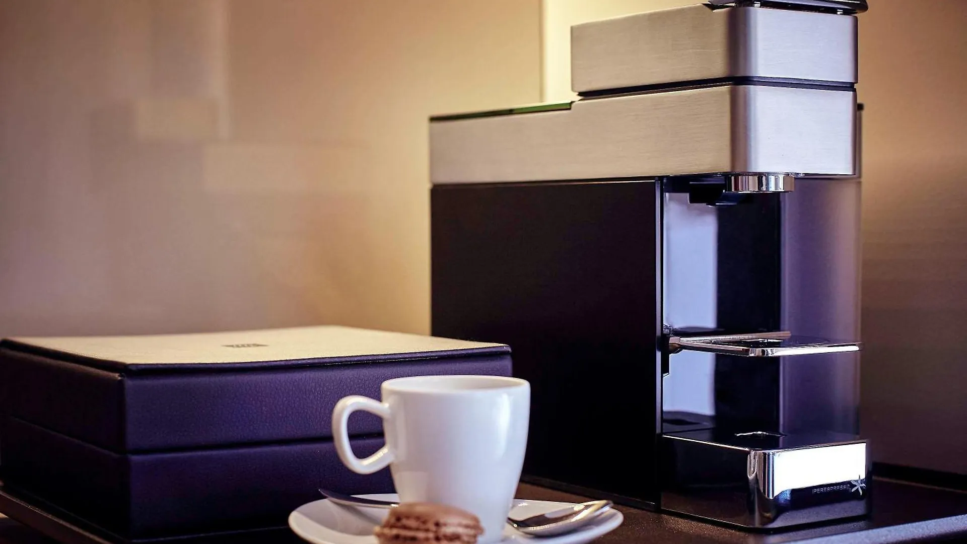 ****  Pullman Paris Roissy Cdg Airport Hotel Le Mesnil-Amelot France
