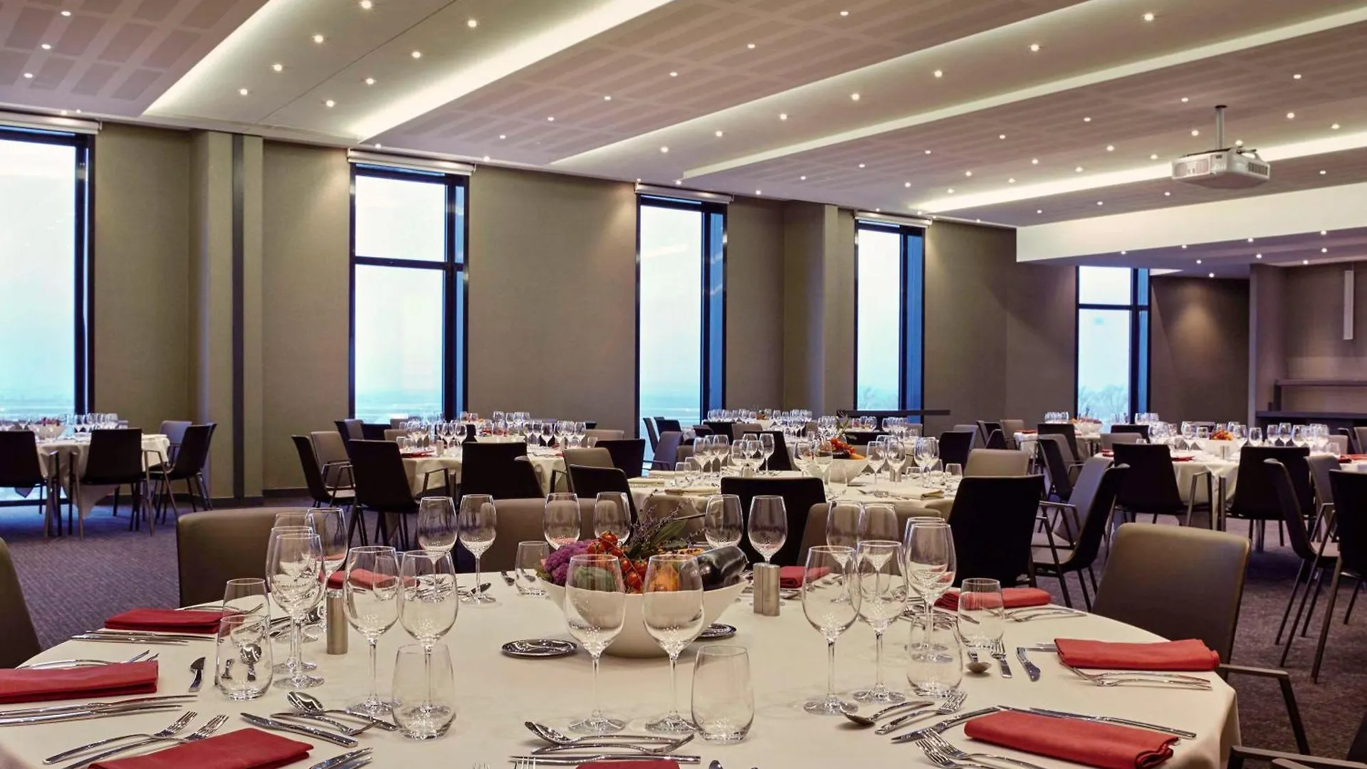 Pullman Paris Roissy Cdg Airport Hotel