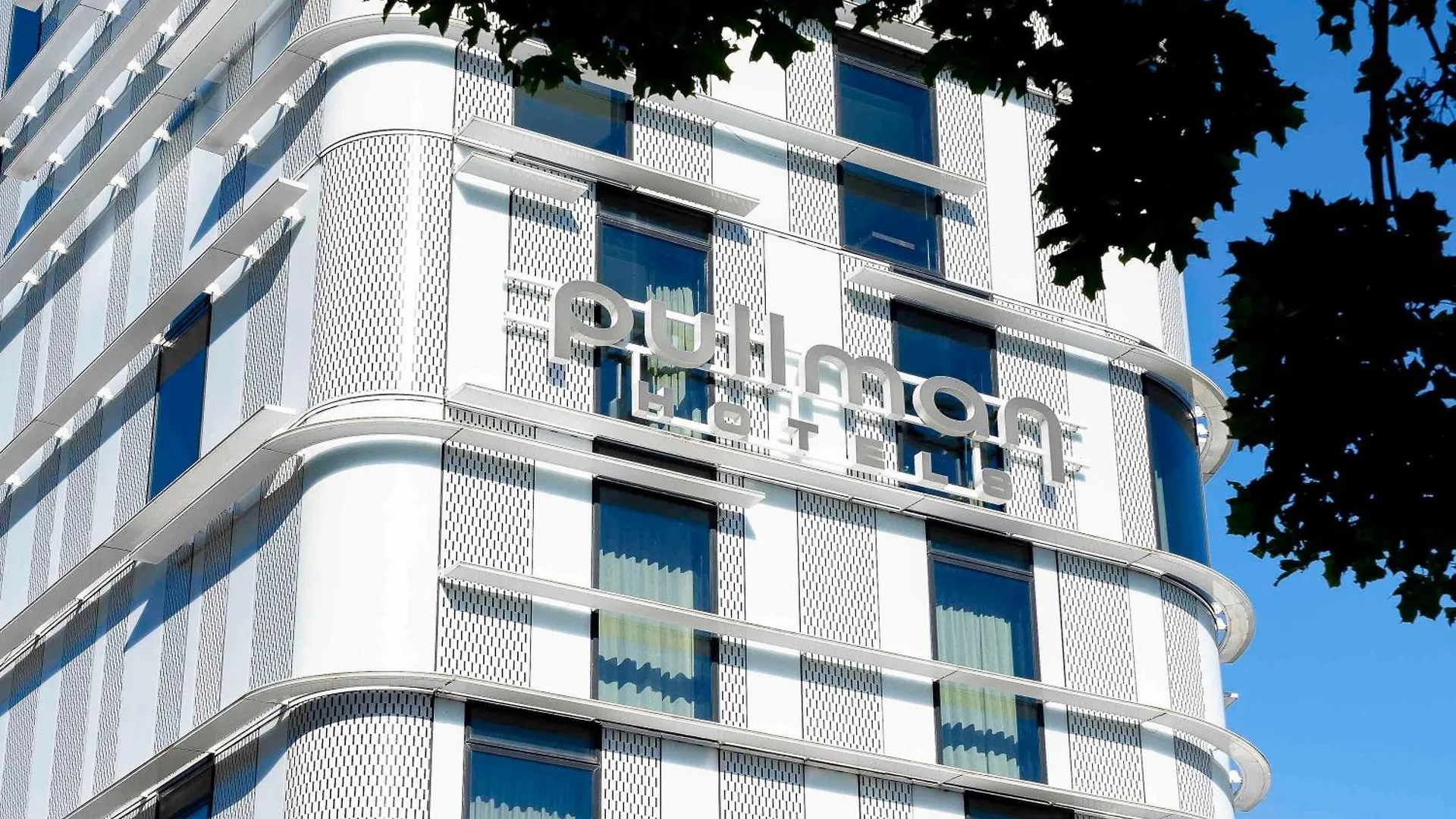 Pullman Paris Roissy Cdg Airport Hotel France